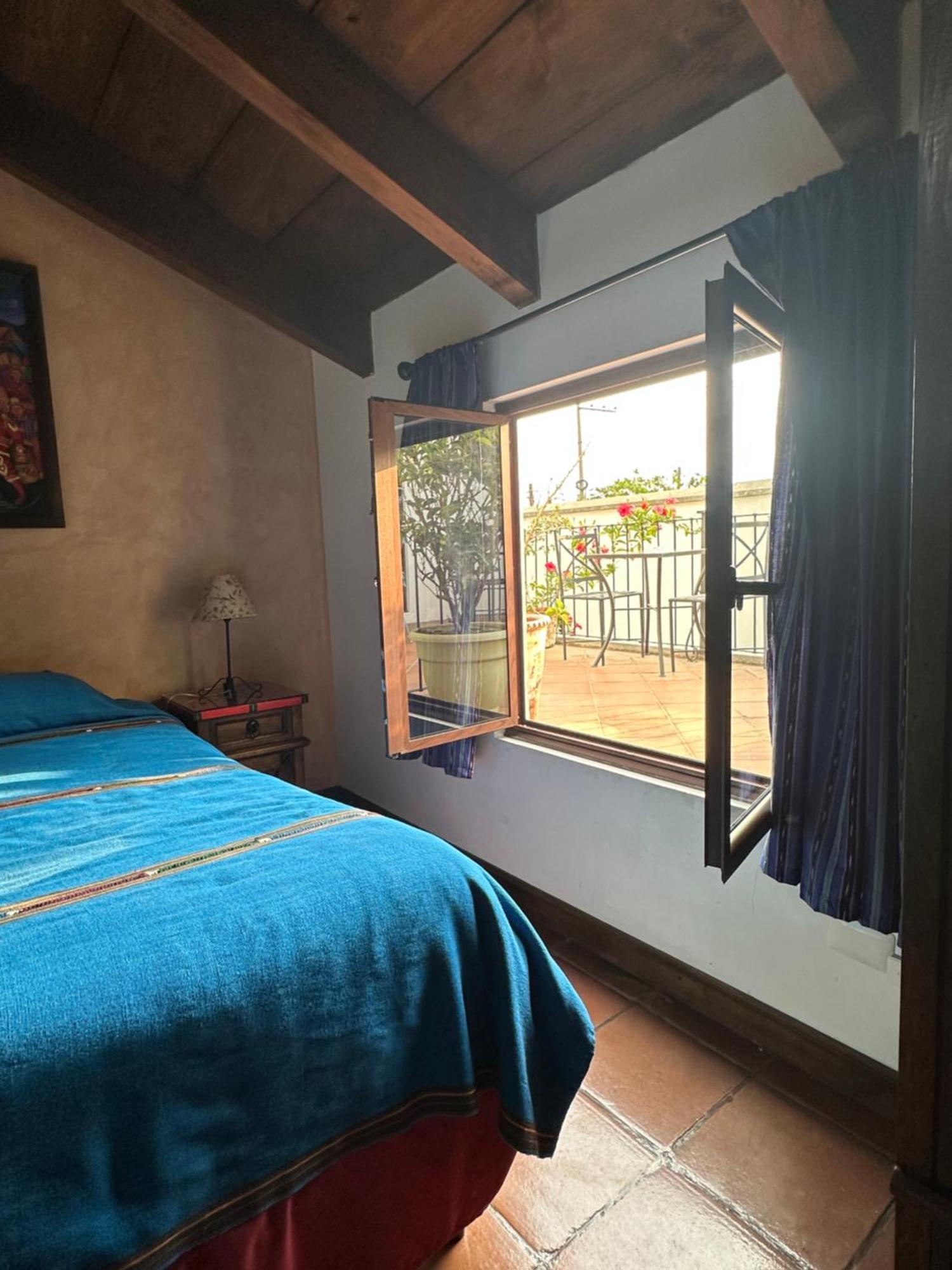 Casa Elena Bed & Breakfast Antigua Dış mekan fotoğraf