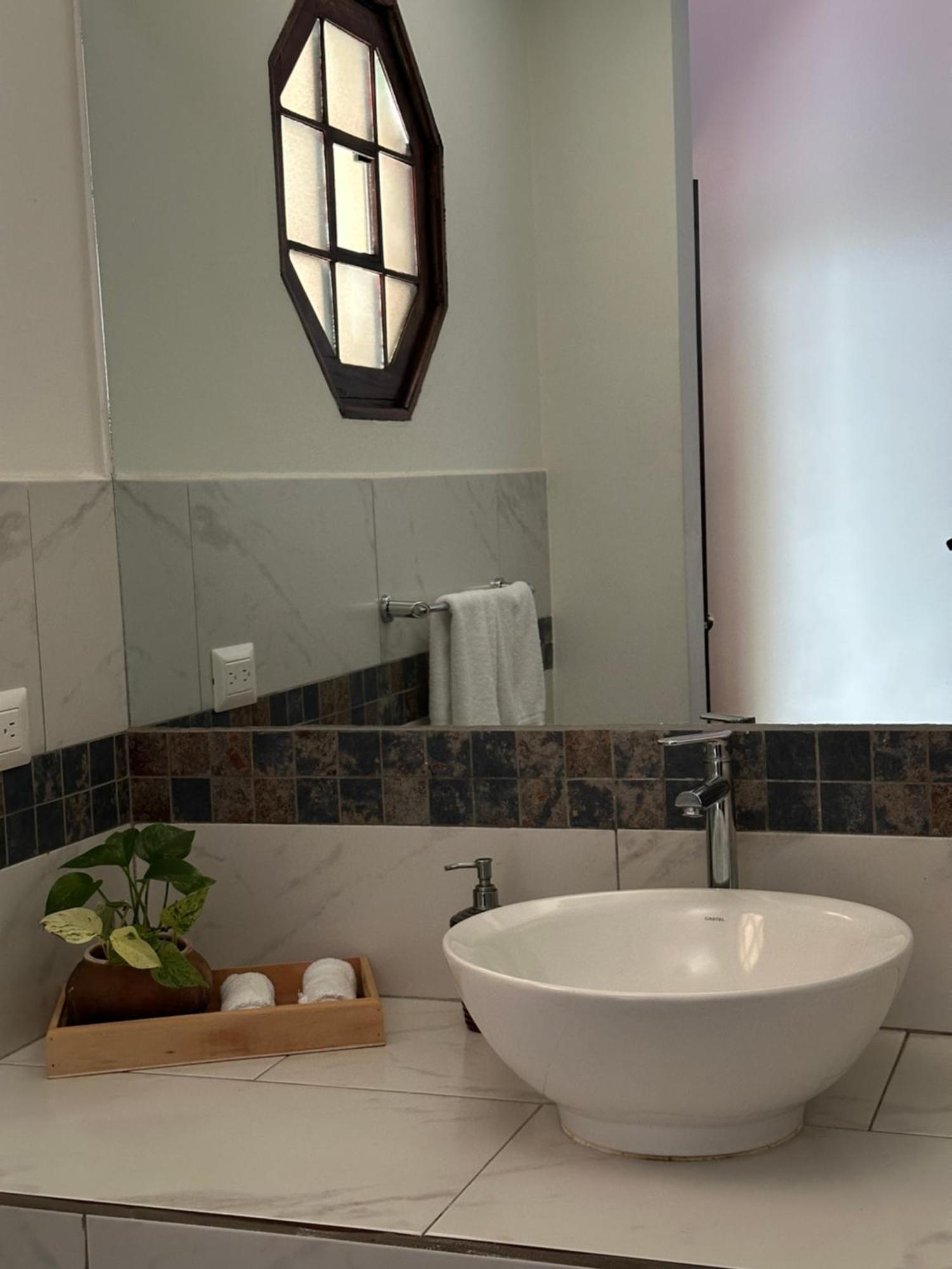 Casa Elena Bed & Breakfast Antigua Dış mekan fotoğraf