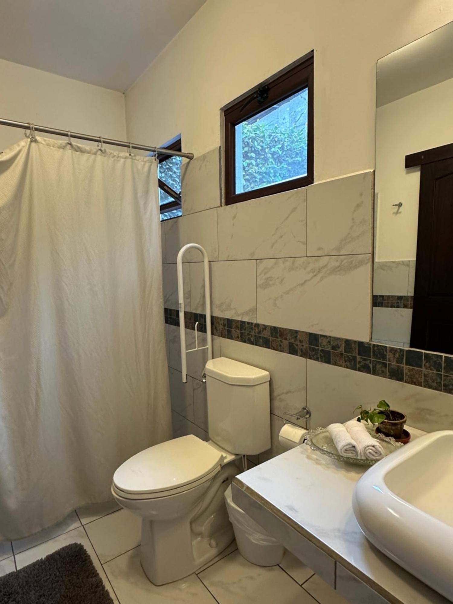 Casa Elena Bed & Breakfast Antigua Dış mekan fotoğraf