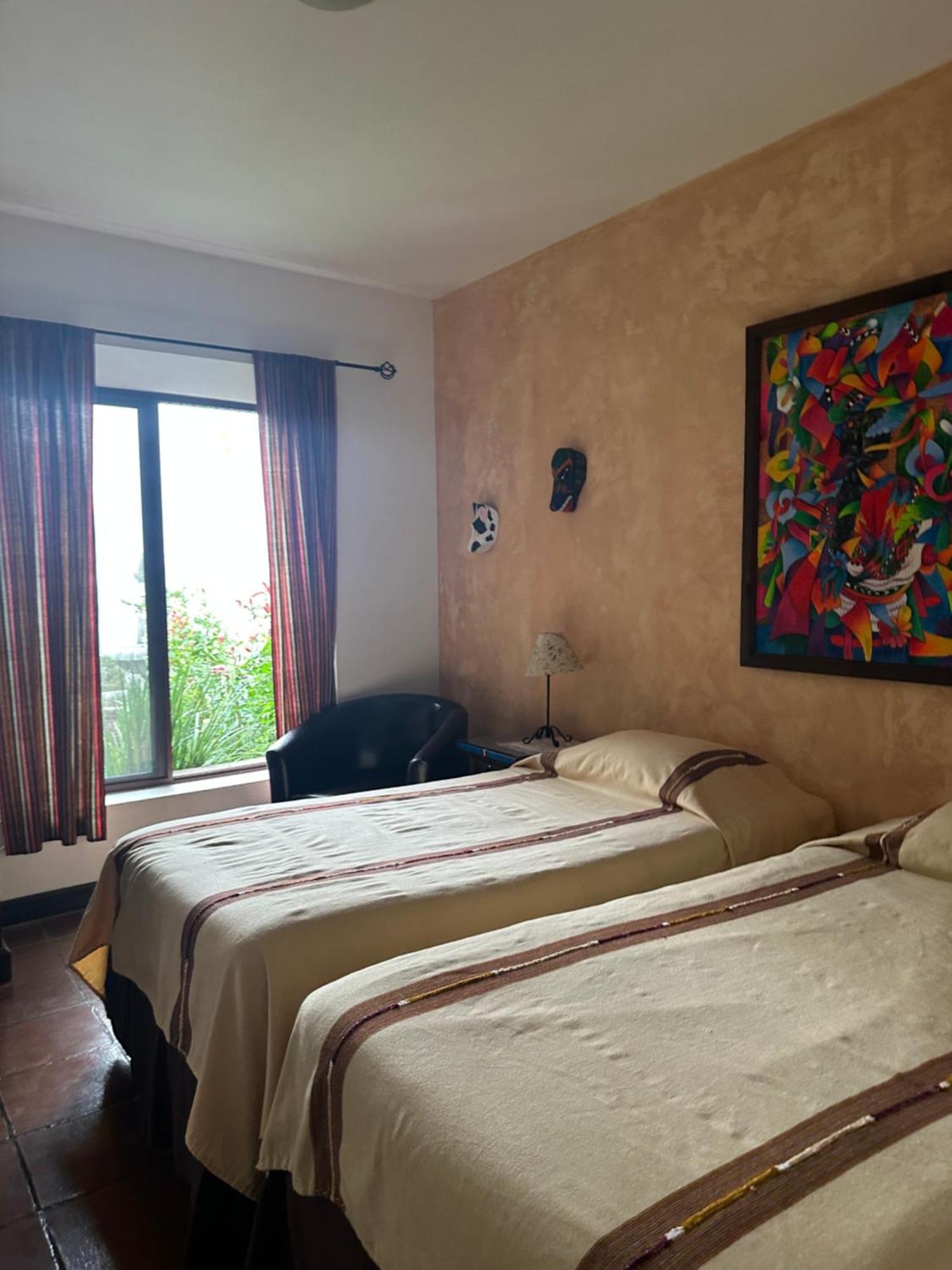 Casa Elena Bed & Breakfast Antigua Dış mekan fotoğraf