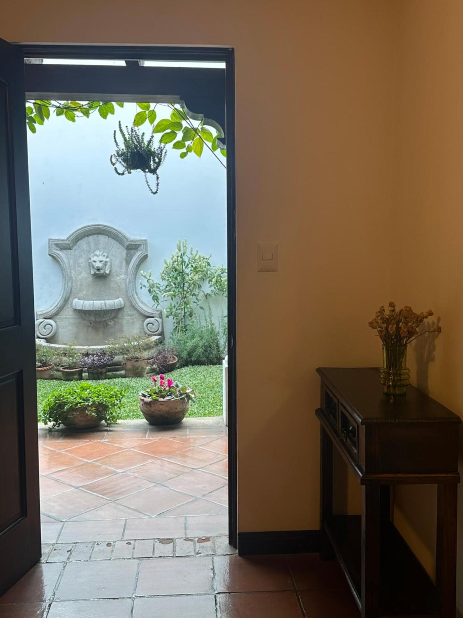Casa Elena Bed & Breakfast Antigua Dış mekan fotoğraf